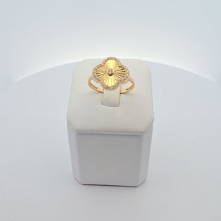 14Kt Gold and Zirconia Clover Ring