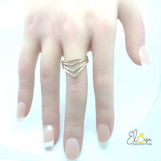 14Kt Pointe Wave Ring