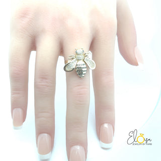 Bee-Inspired Elegant Ring