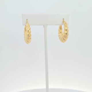 18K Sea Shell Style Hoops Earrings 24.5 MM