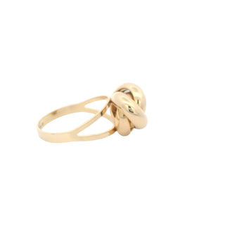 Elegant Gold Knot Ring