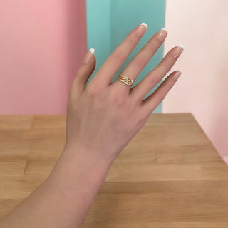 14Kt Filigree Wing Ring