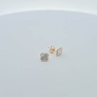 14k Mother of Pearl Clover Inlay Stud Earrings 7.5 MM