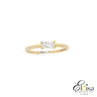 Elegant Gold Ring with Baguette Zirconia