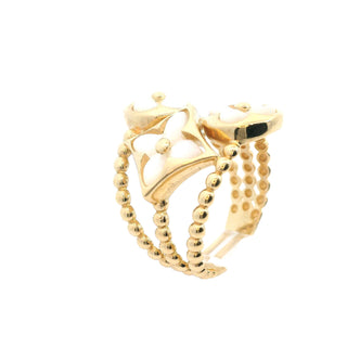 Elegant Gold Floral Ring